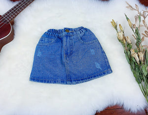 Classic denim skirt