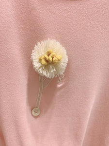 Pink embroidery daisy t-shirt