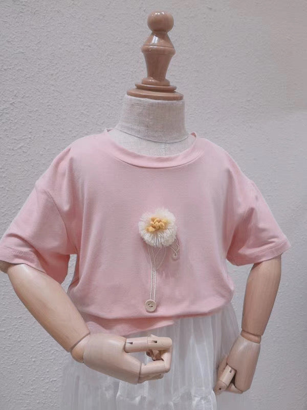 Pink embroidery daisy t-shirt